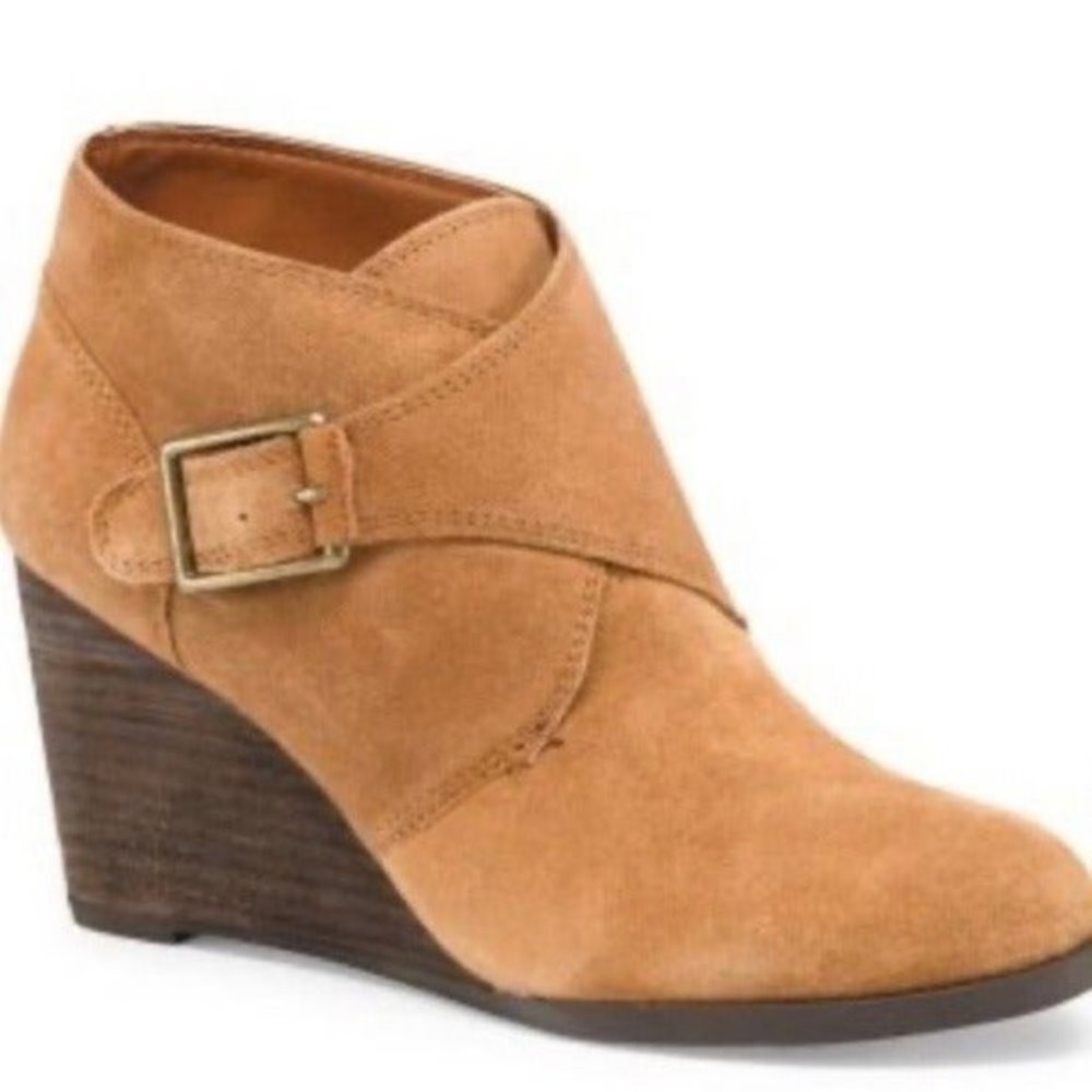 Lucky brand Sumarah  camel  suede ankle wedge boot with buckle size 10 NEW